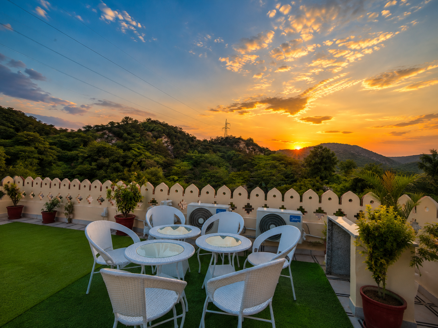 Rooftop hillview